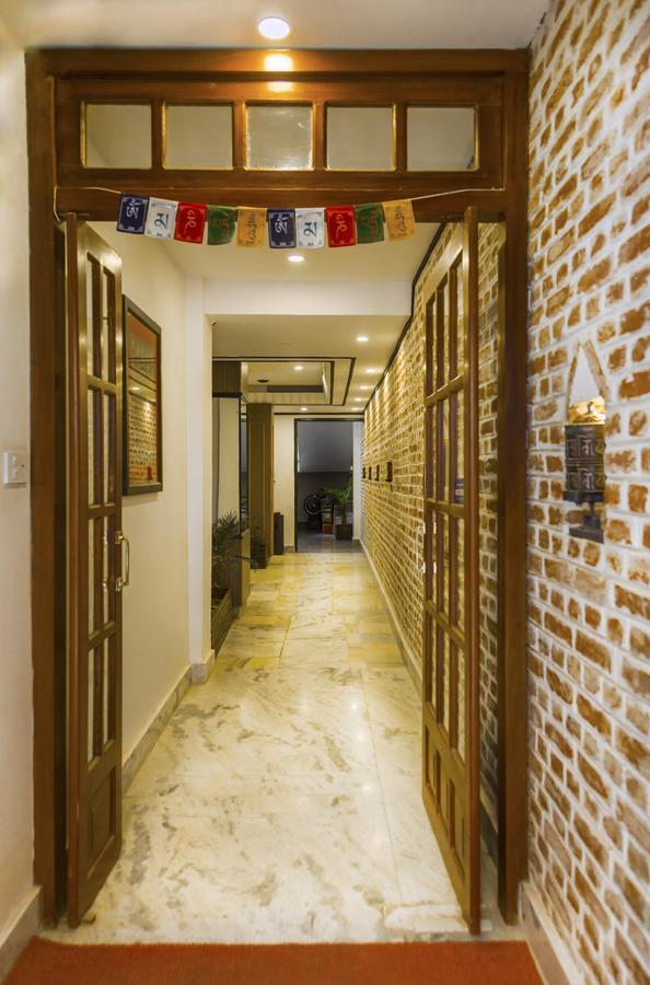Harati Manor Inn Катманду Экстерьер фото
